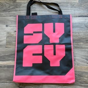 SYFY Giant reusable bag / backpack